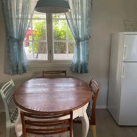 Koselig Anneks I Heggedal! بيت للعطل أسكير