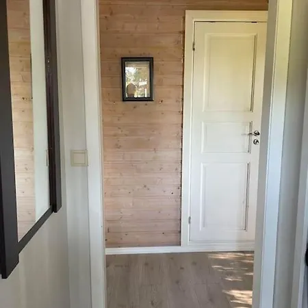 Koselig Anneks I Heggedal! أسكير